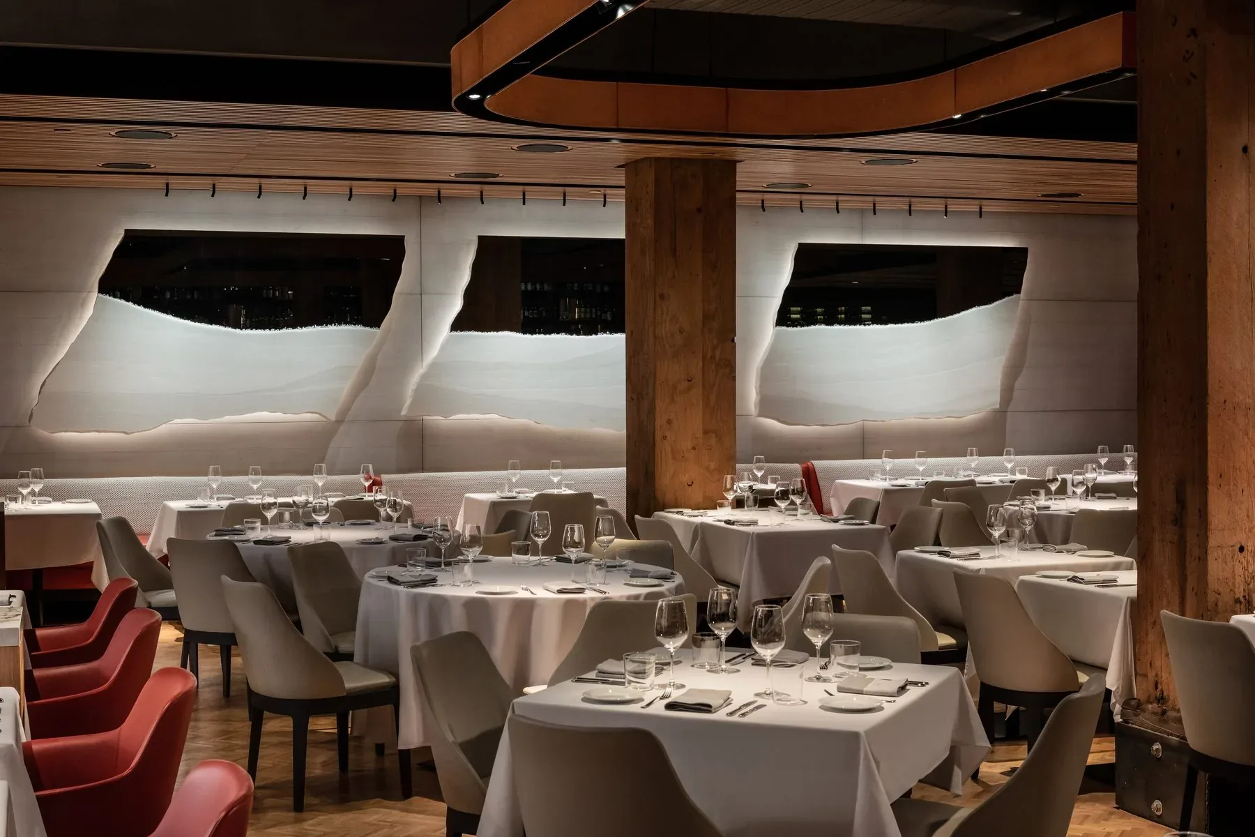 Elisa dining room in Yaletown