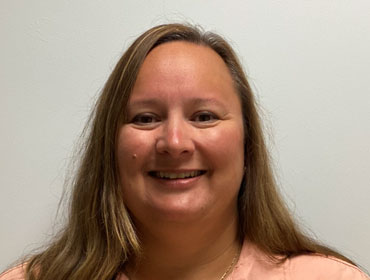 Niki staff headshot